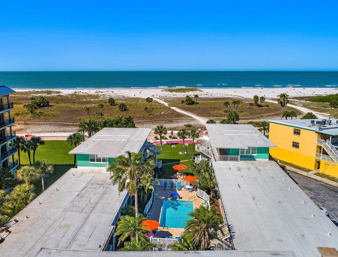 Tropic Terrace #16 - Beachfront Rental Apts St. Pete Beach Exteriör bild